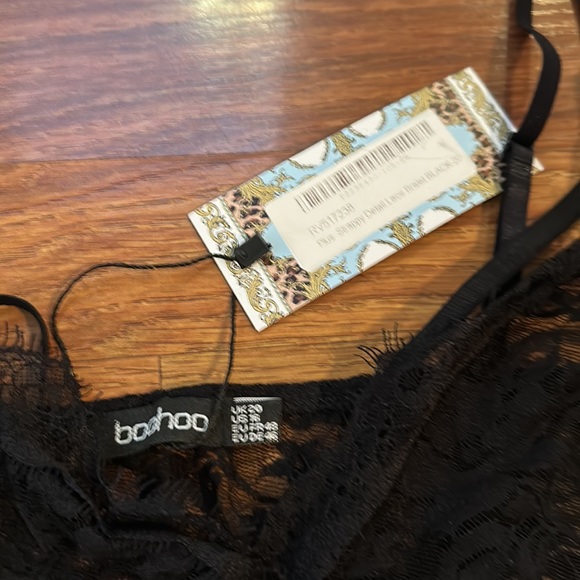 NWT boohoo strappy lace bralette US 16 - Picture 2 of 3